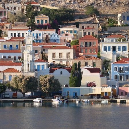 ホテル Halki Sea House エクステリア 写真