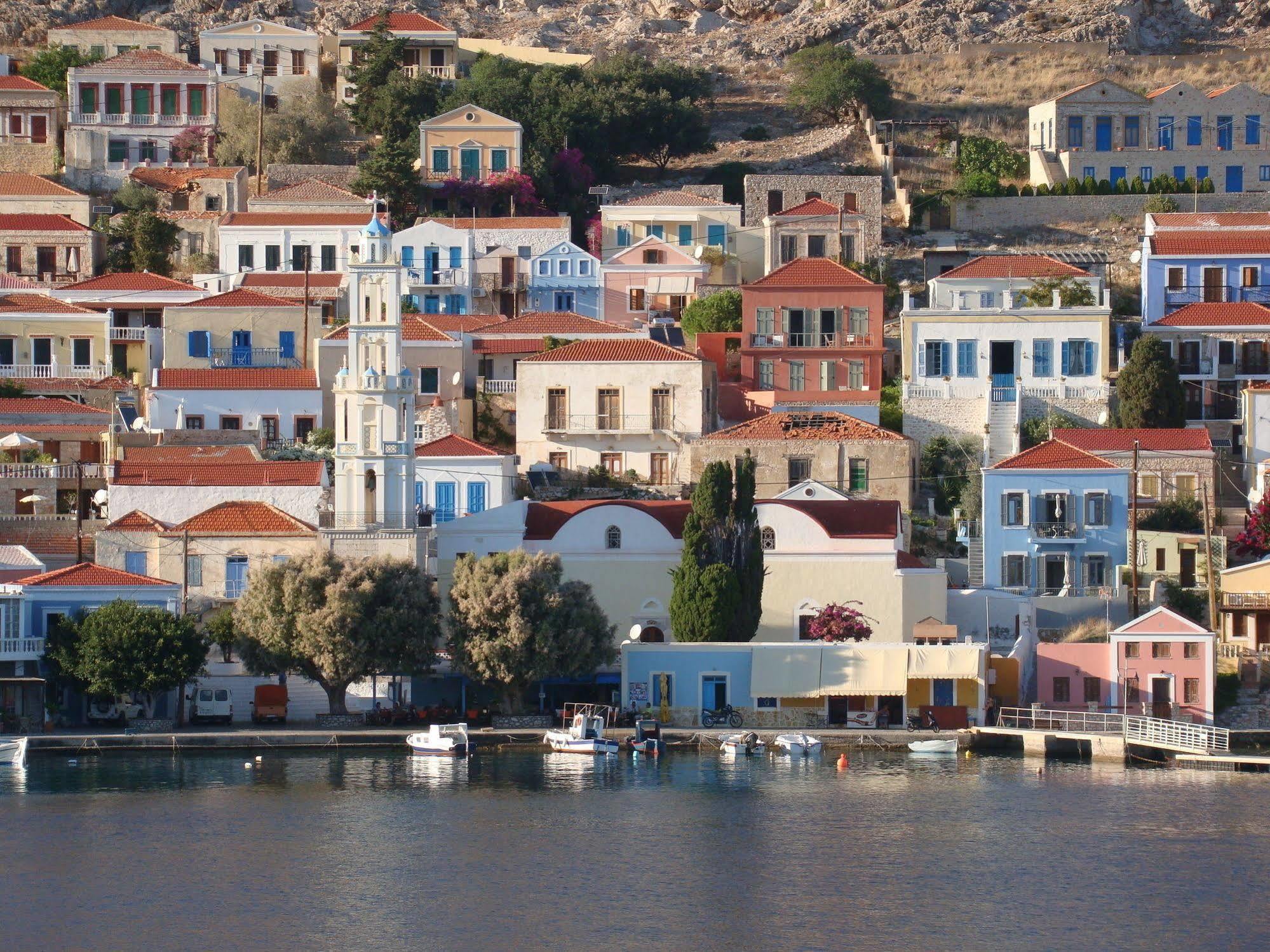 ホテル Halki Sea House エクステリア 写真